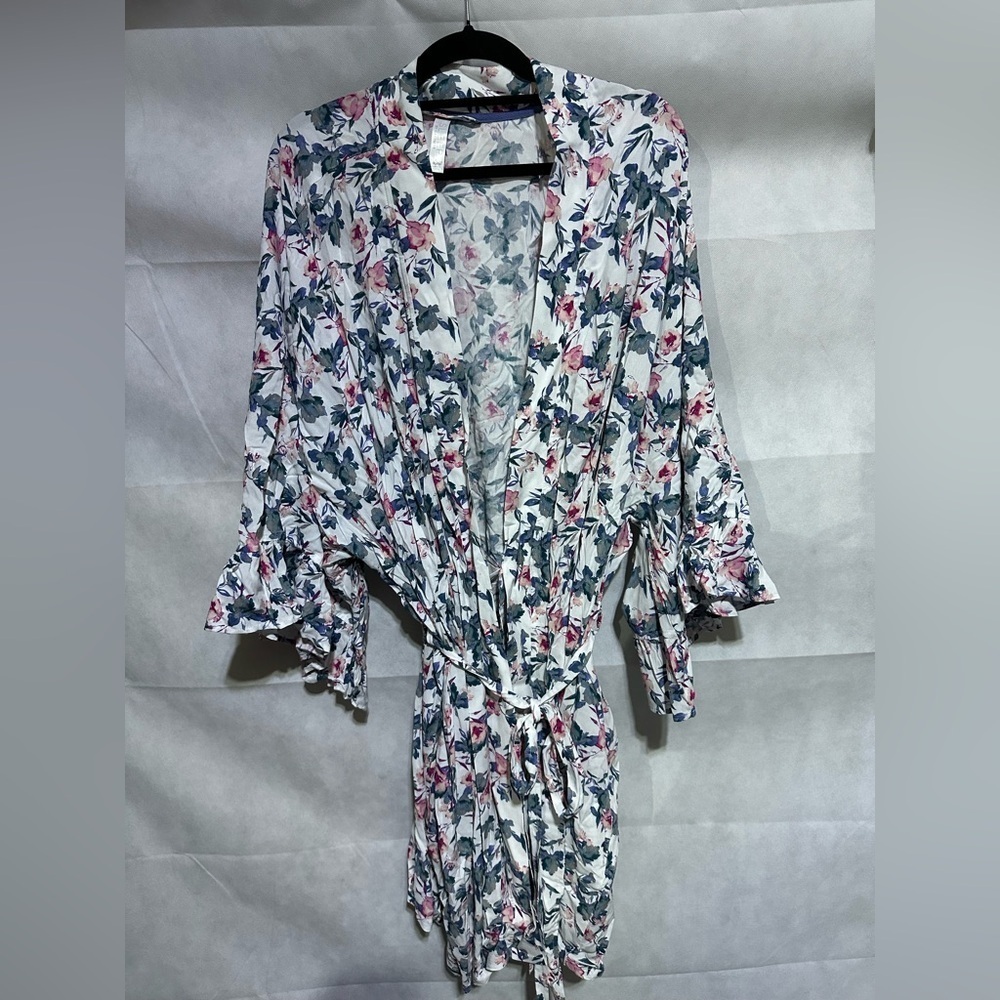 Sleep by Cacique Women's 30/32 Floral Bell Sleeve Ruffle Pockets Belted Robe EUC